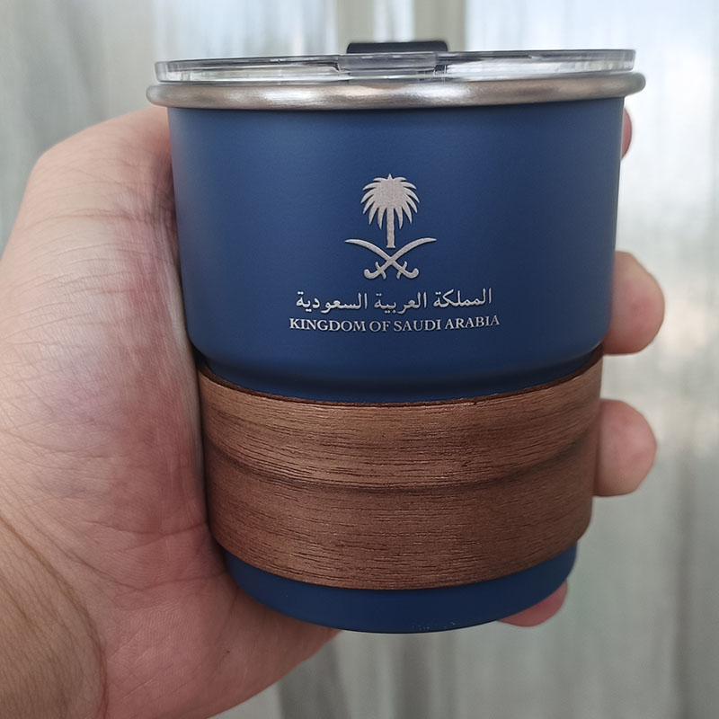 Kubek ze stali nierdzewnej z l – Coffee Tea Name recenzja i cena
